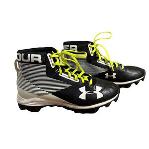 UNDER ARMOUR Cleats, 3Y EUC